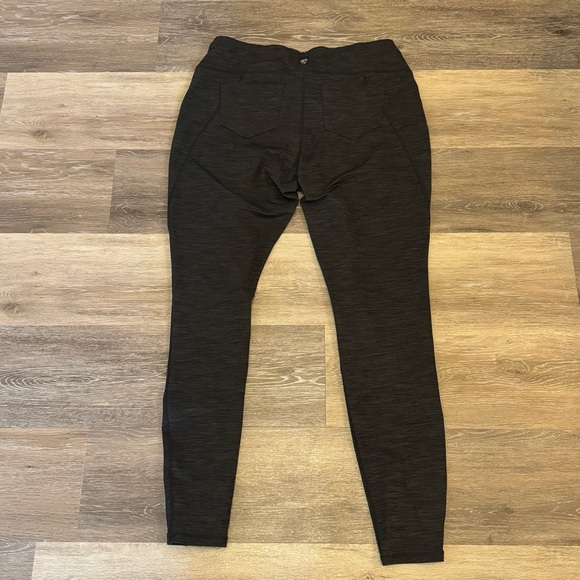 KUHL Women's Skulpt Skinny Pant in Heathered Charcoal Size Large EUC - Picture 9 of 12